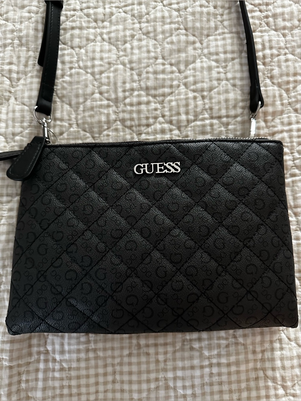 GUESS Black Quilted Logo Crossbody Bag with Silver Hardware/ brand new